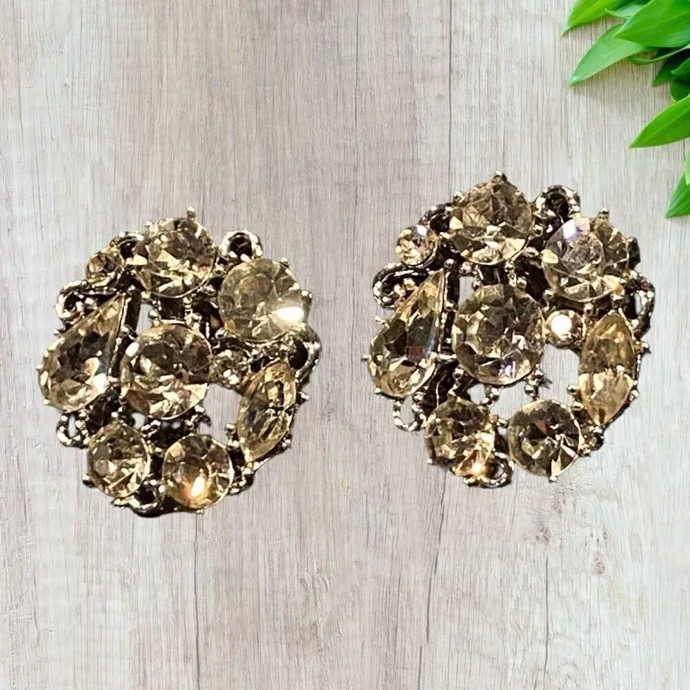 Beautiful Vintage Rhinestone Clip-on Earrings Rhapsody